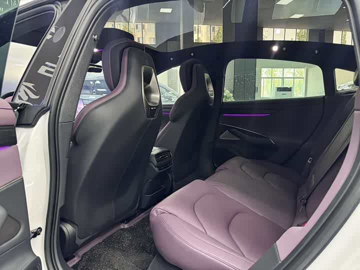 Фото 9 - Xiaomi SU7