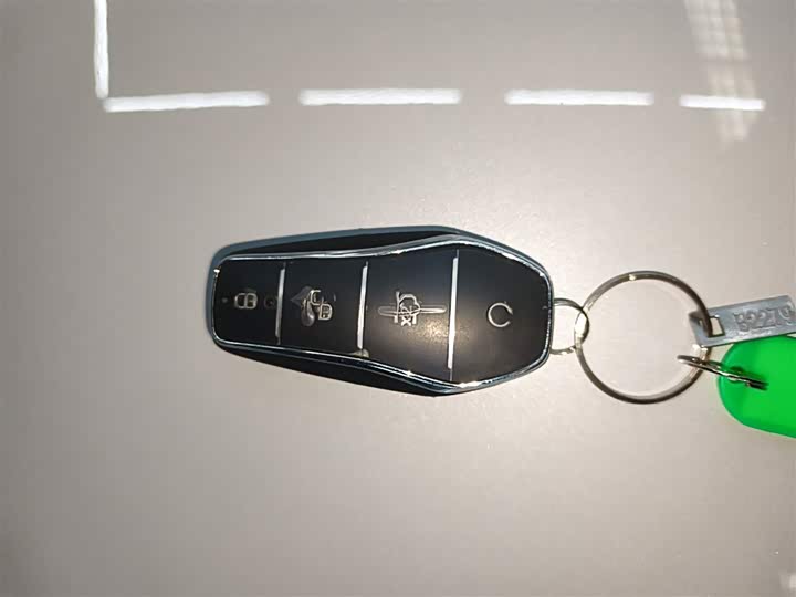 Фото 9 - BYD Yuan Plus