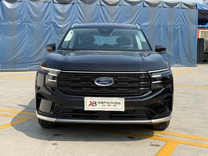 Фото 2 - Ford Edge