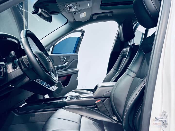 Фото 6 - Lincoln Corsair