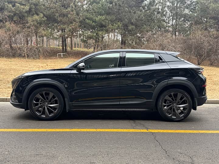 Фото 3 - Changan UNI-T