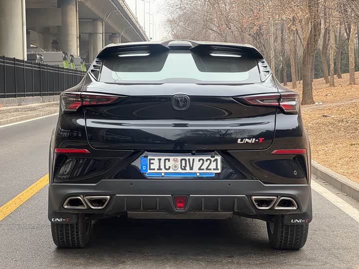 Фото 5 - Changan UNI-T