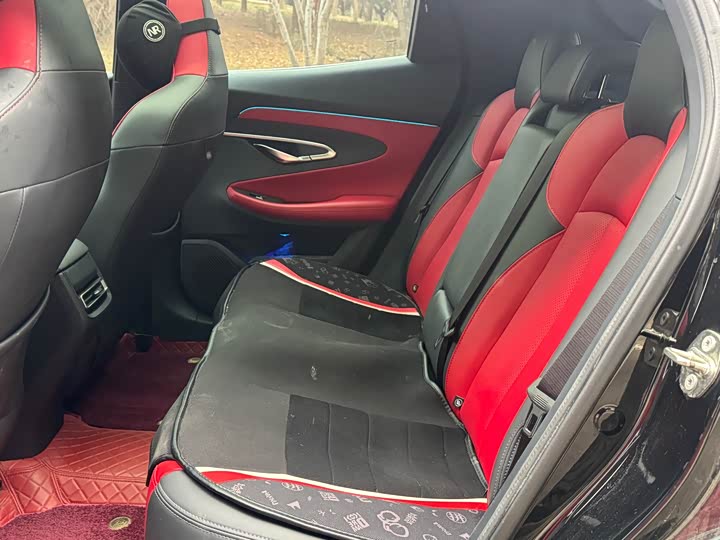 Фото 9 - Changan UNI-T