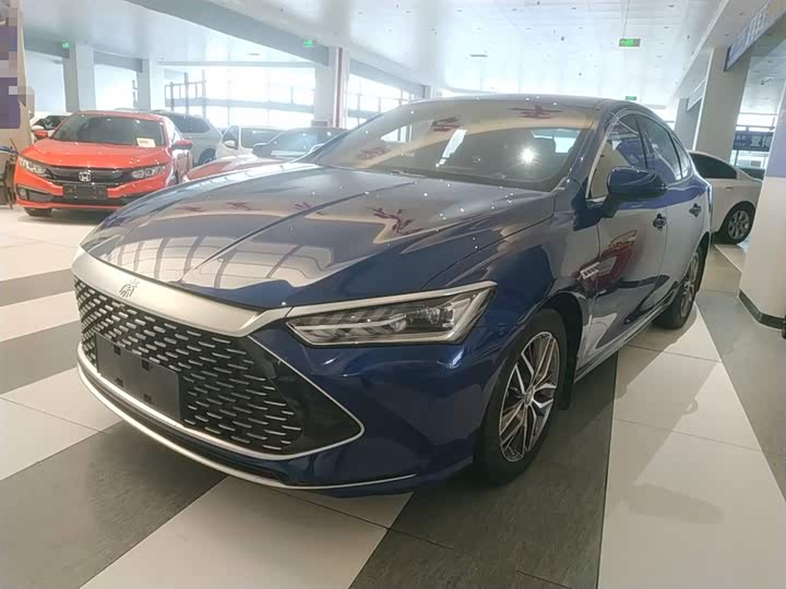 Фото 2 - BYD Qin Plus