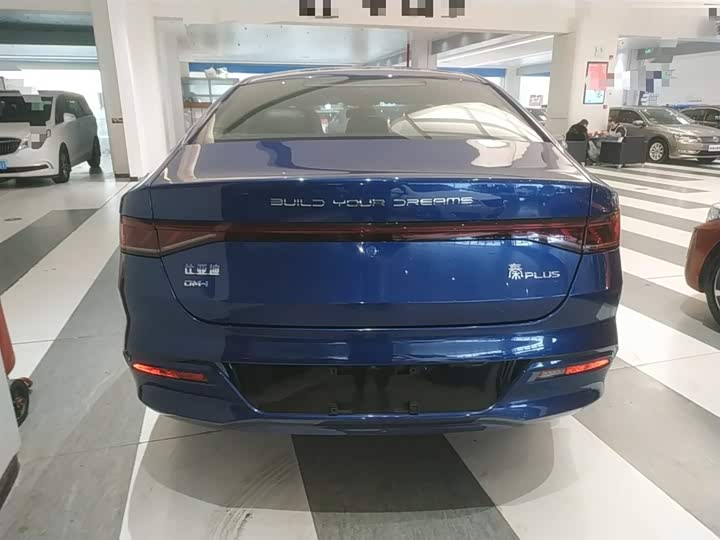 Фото 6 - BYD Qin Plus