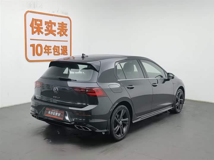 Фото 2 - Volkswagen Golf