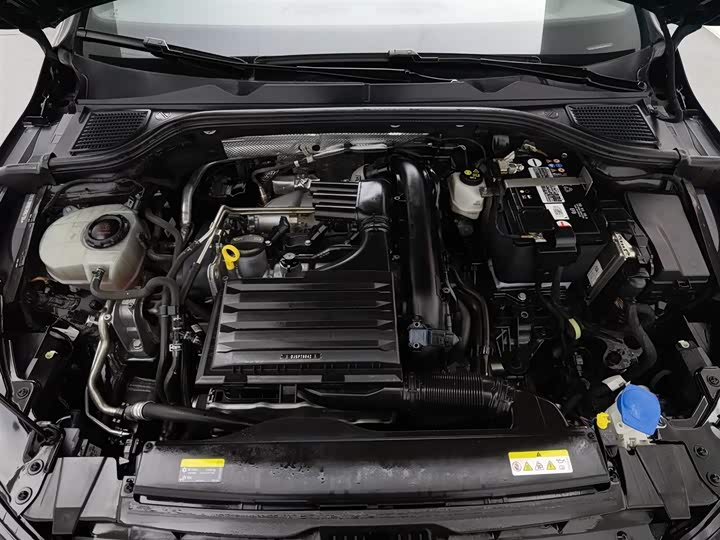 Фото 6 - Volkswagen Golf