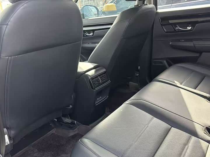 Фото 3 - Honda CR-V