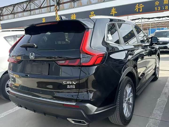 Фото 6 - Honda CR-V