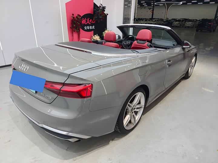 Фото 9 - Audi A5