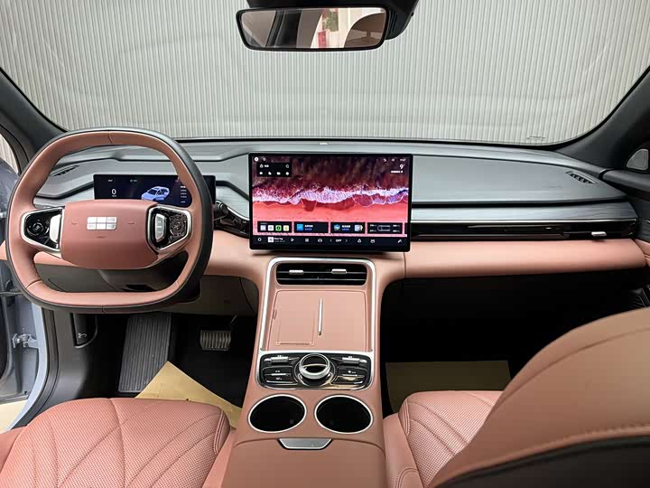 Фото 6 - Geely Galaxy L6