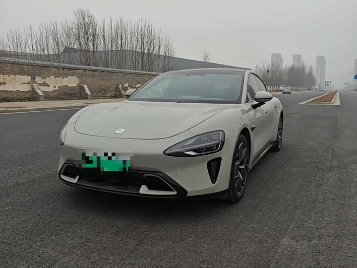 Фото 1 - Xiaomi SU7