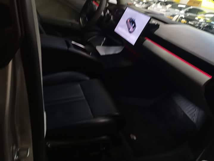 Фото 8 - Zeekr 007