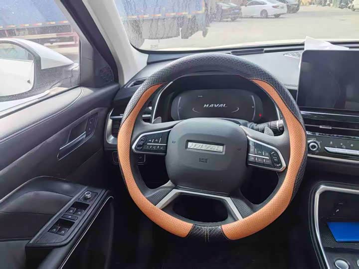 Фото 3 - Haval H6