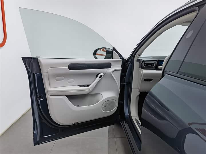 Фото 8 - Leapmotor C11