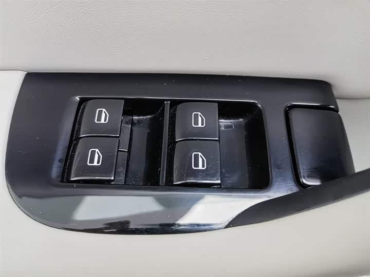 Фото 9 - Leapmotor C11