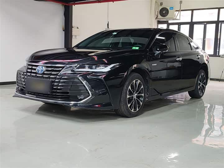 Фото 1 - Toyota Avalon