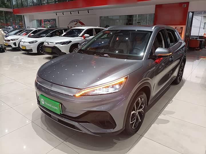 Фото 2 - BYD Yuan Plus