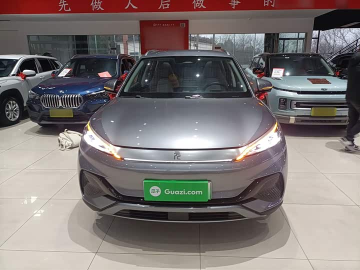 Фото 3 - BYD Yuan Plus