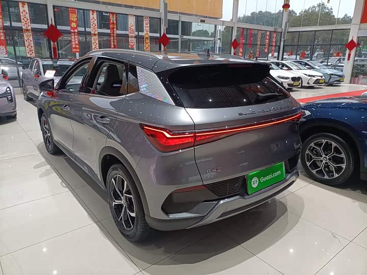 Фото 5 - BYD Yuan Plus