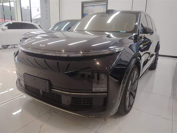 Фото 2 - LiXiang L9