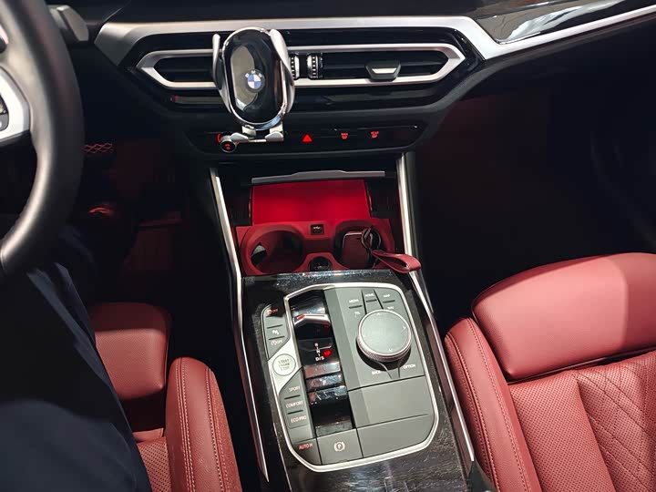 Фото 9 - BMW 3 Series