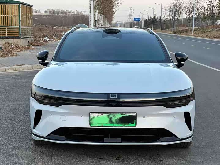 Фото 2 - Zeekr 007 GT