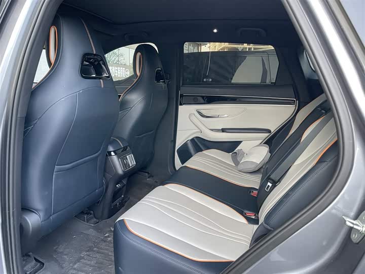 Фото 5 - BYD Song Plus Hybrid/EV