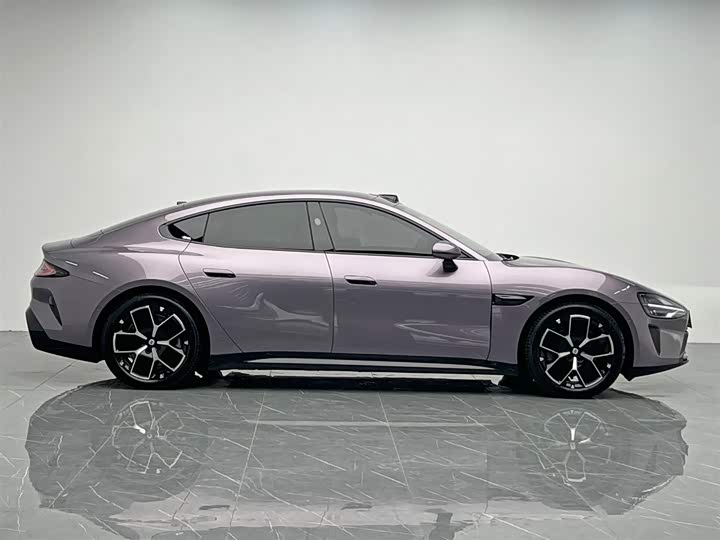 Фото 7 - Xiaomi SU7