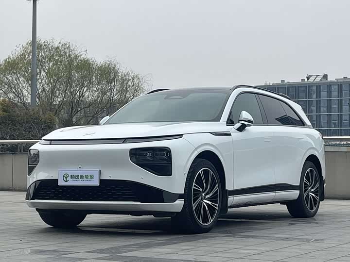 Фото 1 - XPeng G9