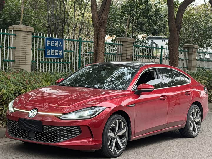 Фото 1 - Volkswagen Lamando L