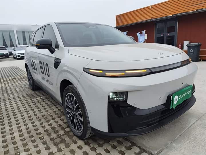 Фото 4 - Leapmotor B10