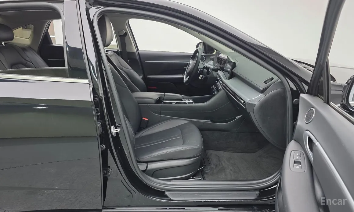 Фото 11 - Hyundai Sonata