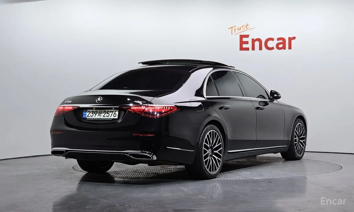 Фото 2 - Mercedes-Benz S-Class