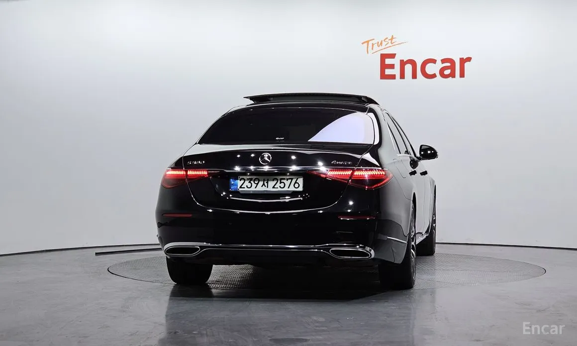 Фото 4 - Mercedes-Benz S-Class