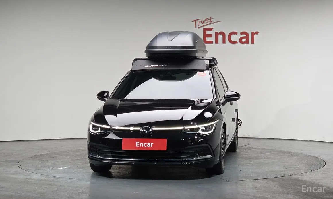 Фото 3 - Volkswagen Golf