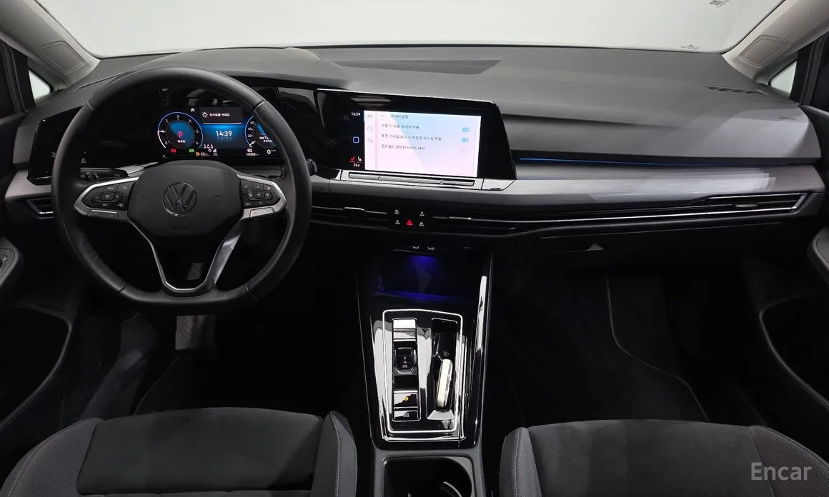 Фото 7 - Volkswagen Golf