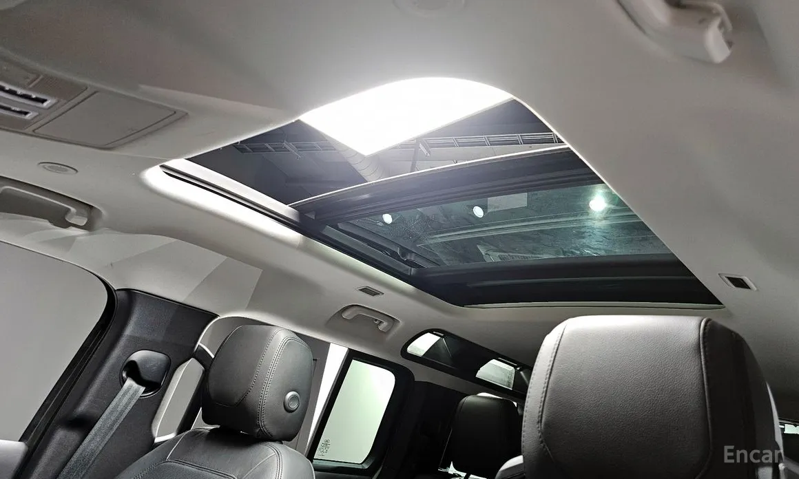 Фото 18 - Land Rover Defender