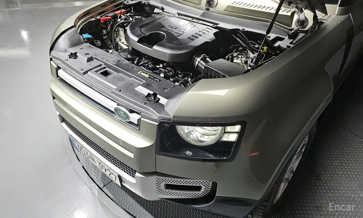 Фото 6 - Land Rover Defender