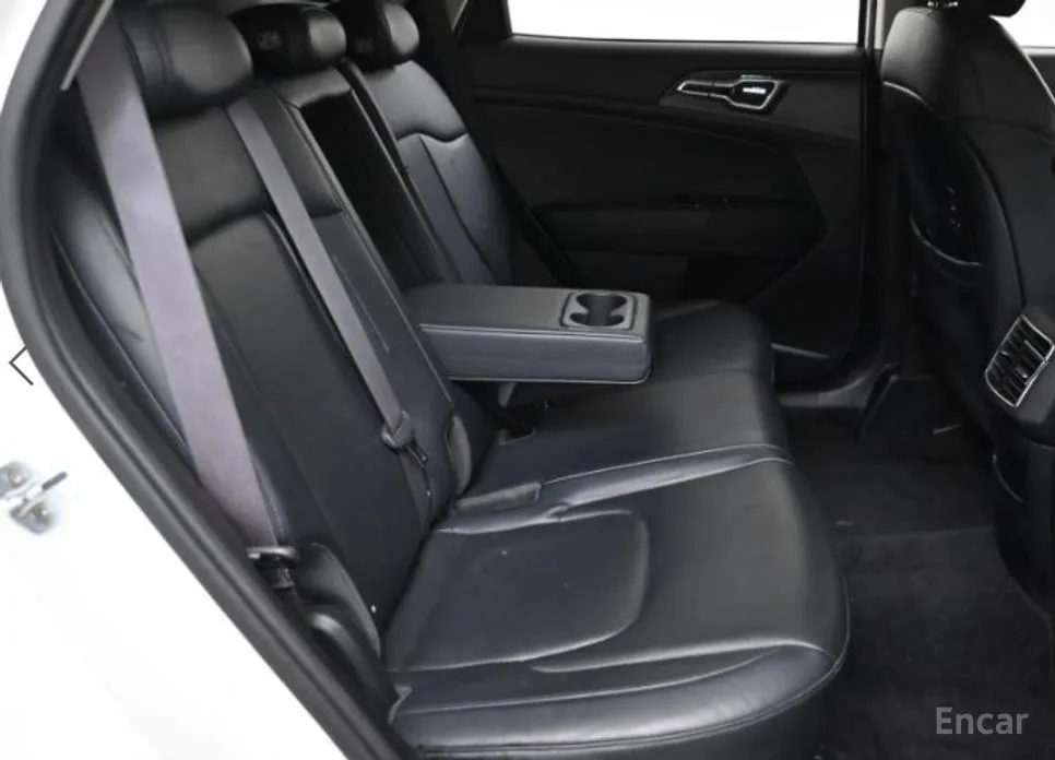 Фото 12 - Kia Sportage