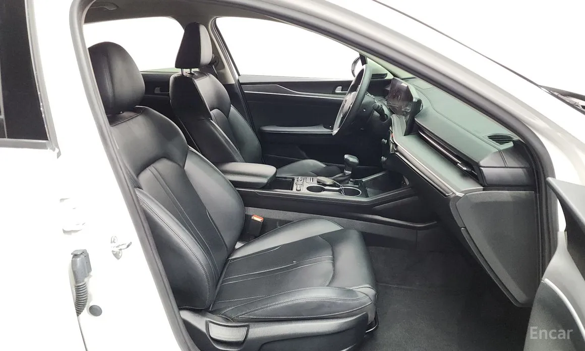 Фото 11 - Kia K5