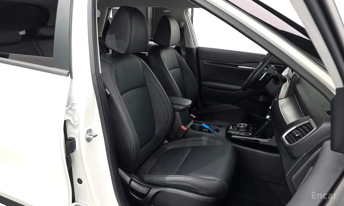 Фото 10 - Kia Seltos