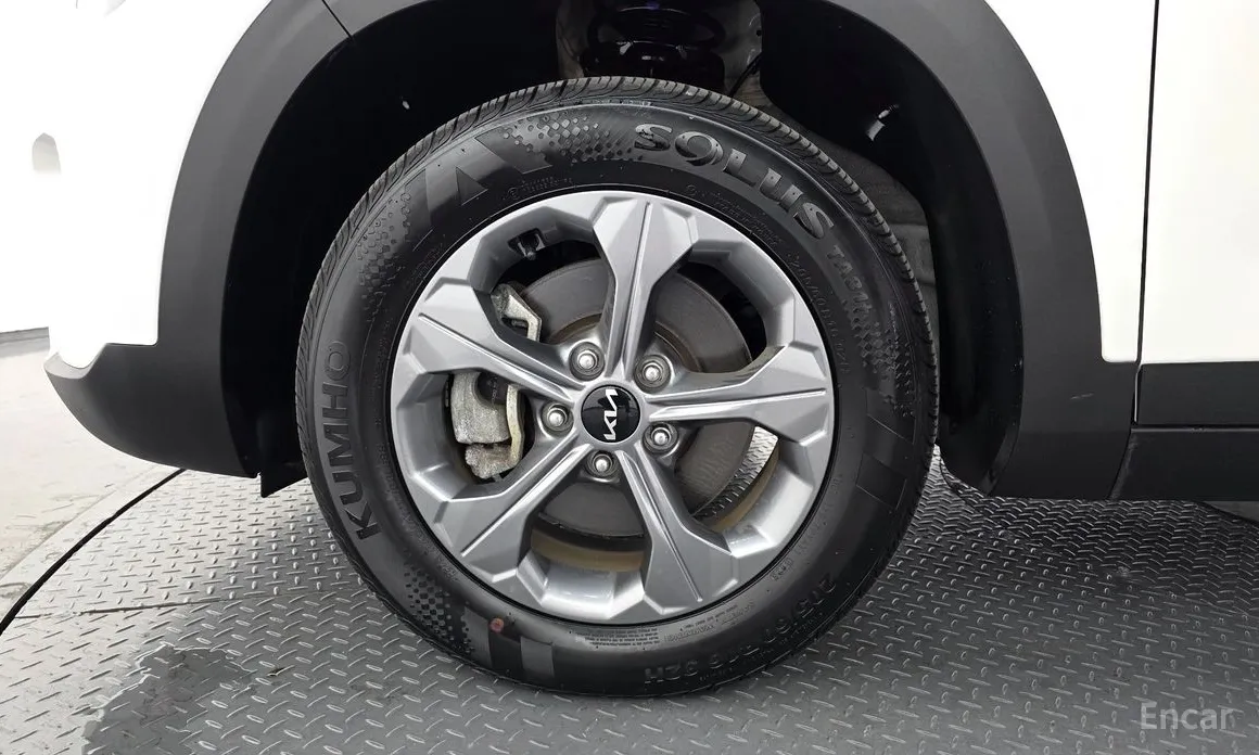 Фото 5 - Kia Seltos