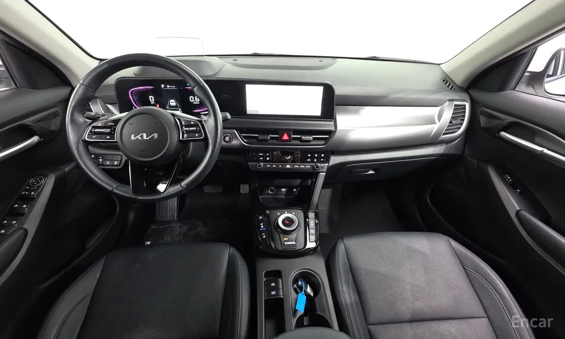 Фото 7 - Kia Seltos