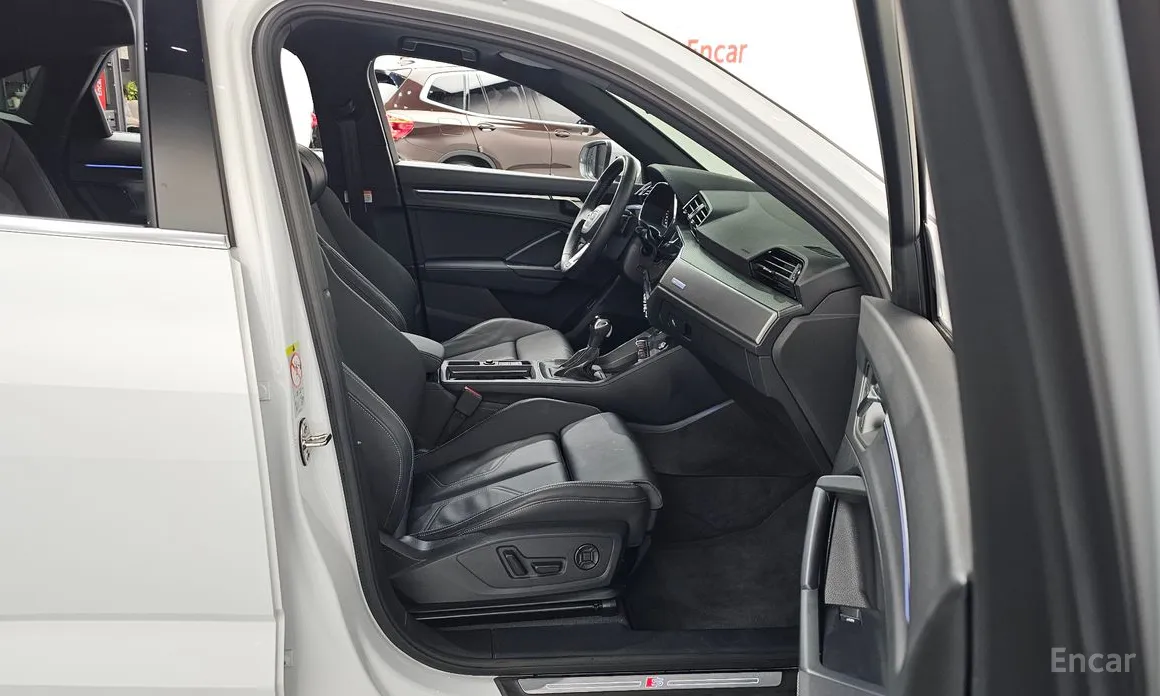 Фото 11 - Audi Q3