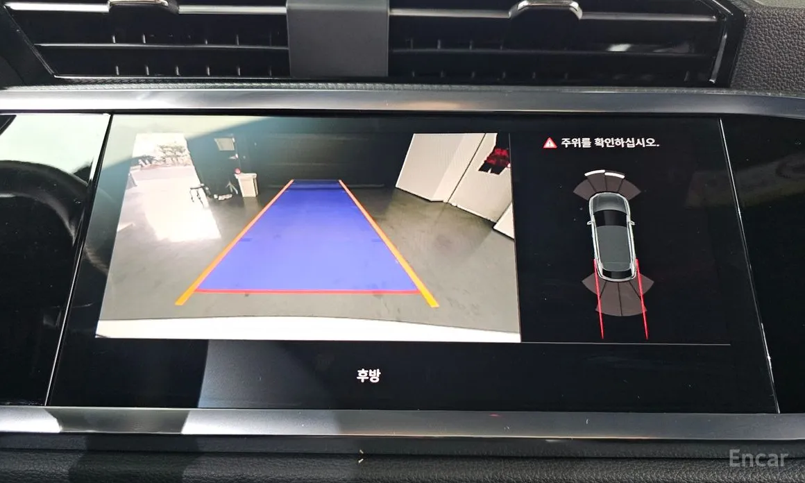 Фото 15 - Audi Q3