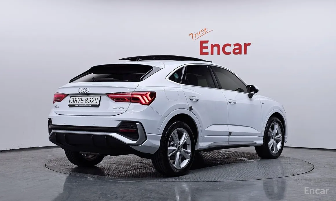 Фото 2 - Audi Q3