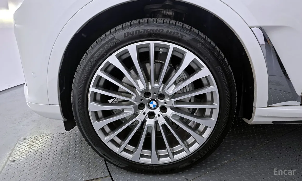 Фото 5 - BMW X7
