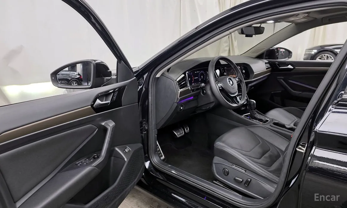 Фото 10 - Volkswagen Jetta