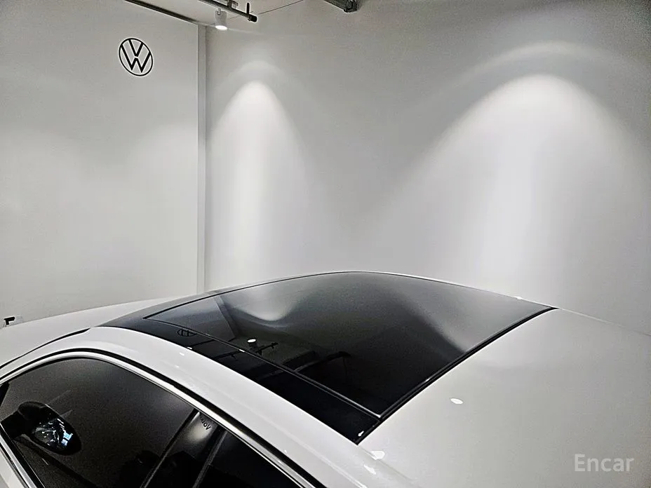 Photo 15 - Volkswagen Arteon